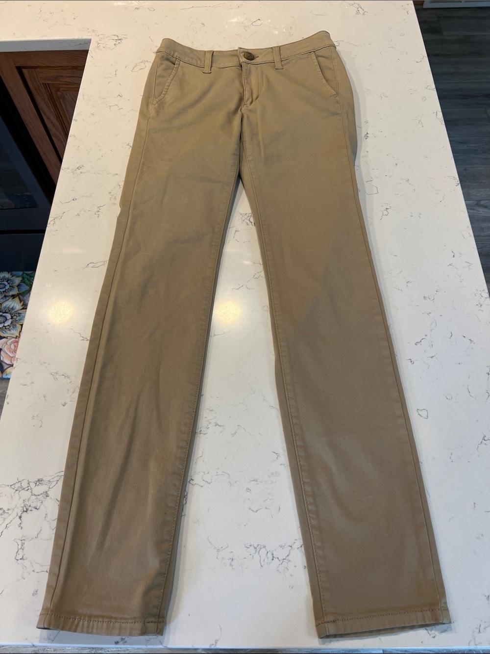 Men's Classic Khaki Chino Pants - Straight Fit